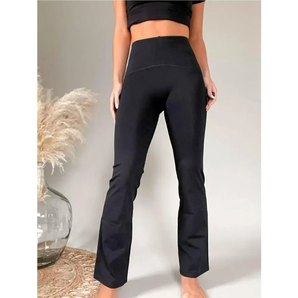 New Spanx Booty Boost Flare Yoga Pants Black Size XL NWT